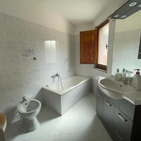 Feriehus La Casa Del Cedro A 8 *